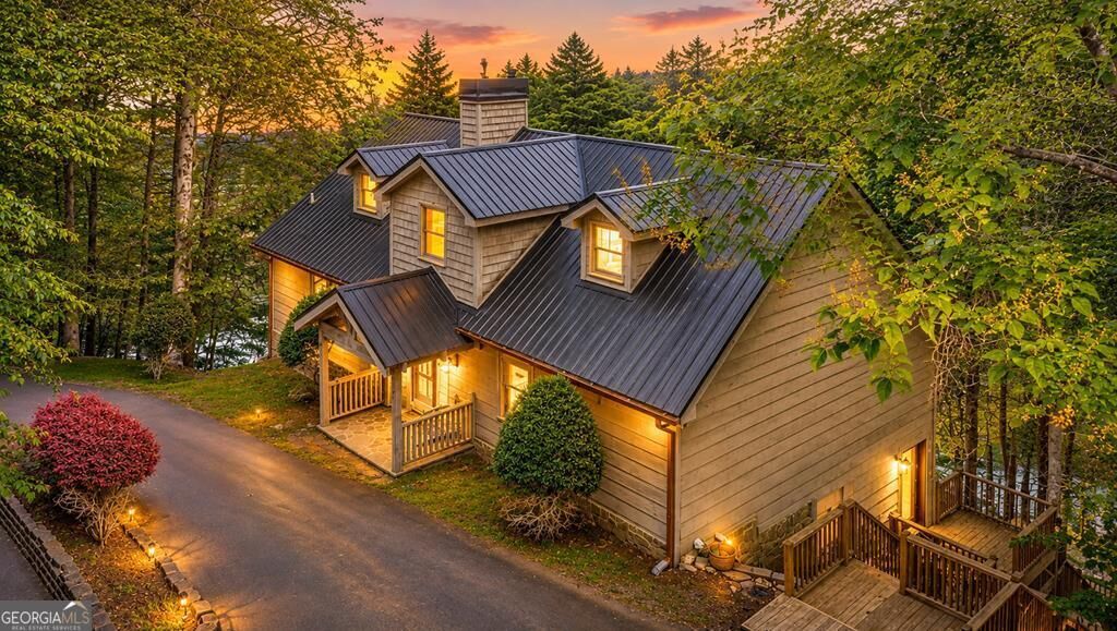 Property Photo:  329 Blackberry Falls Lane  GA 30536 