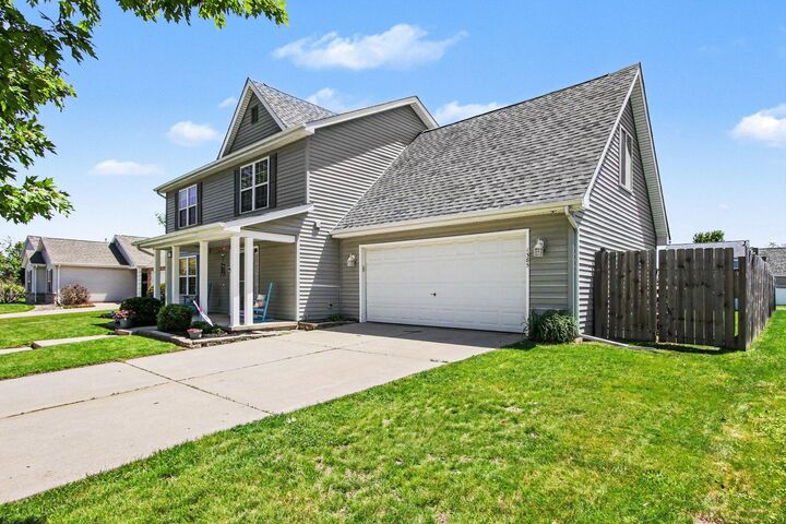 Property Photo:  1385 Reading Street  IN 46385 