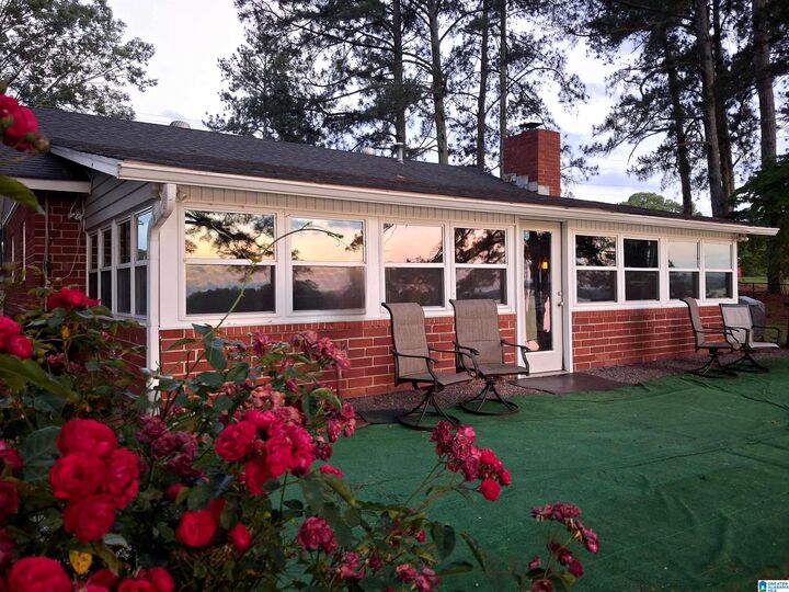 Property Photo:  1740 County Road 102  AL 35959 