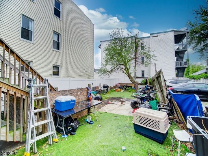 Property Photo:  426 E 18th St  NJ 07524 