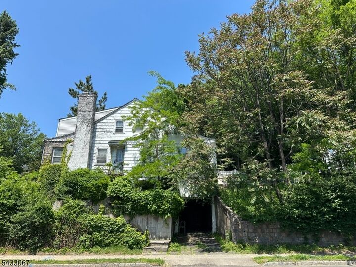 Property Photo: 203 Conway Court NJ 07079