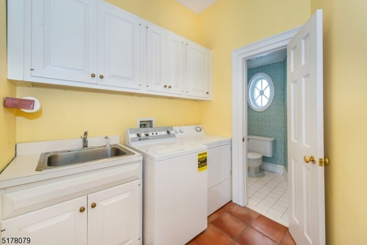 Property Photo:  65 Youngs Rd  NJ 07920 