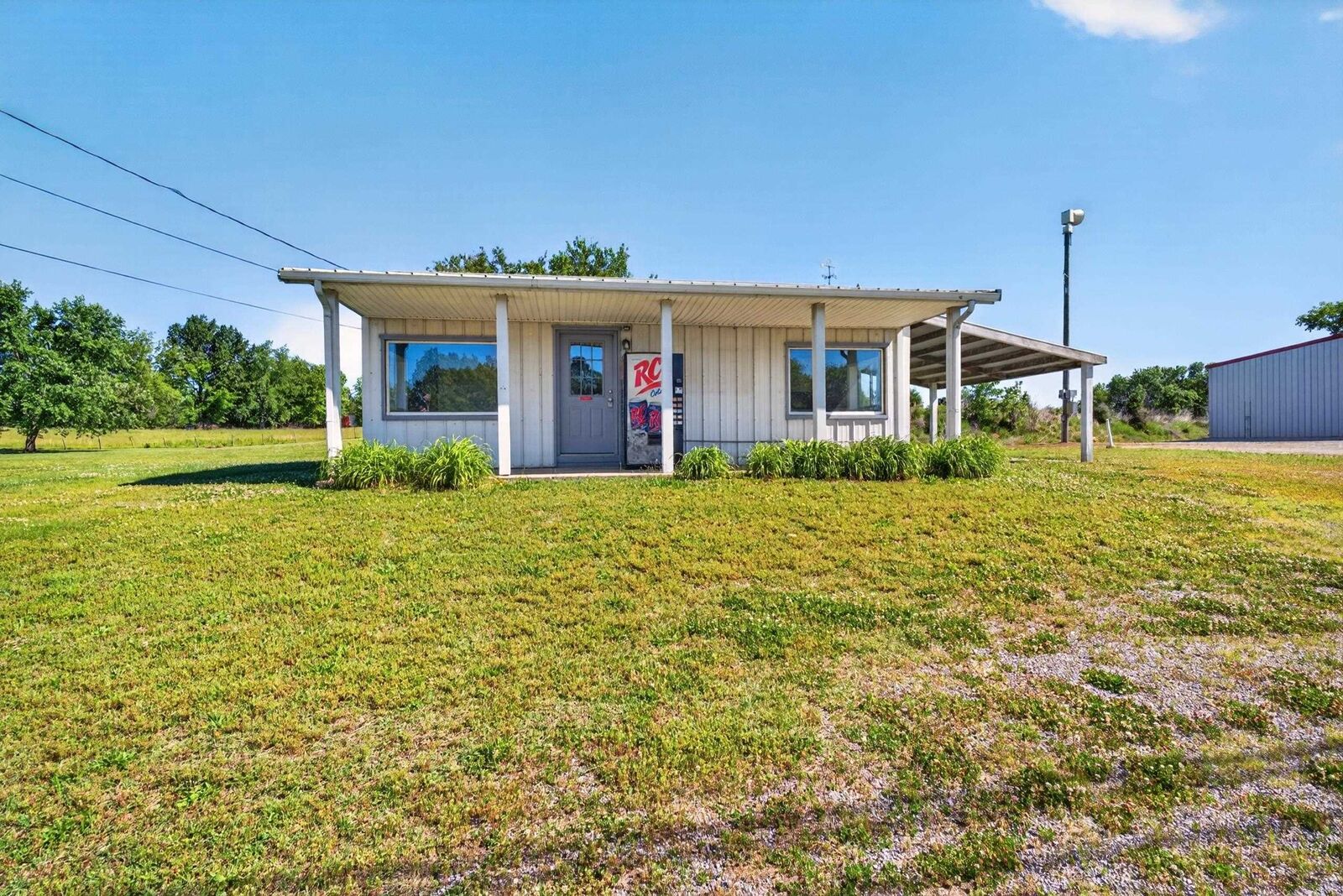Property Photo:  101 N US Hwy 60  KY 42462 