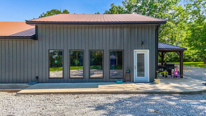 Property Photo:  1821 N Jefferson Street  MO 65265 