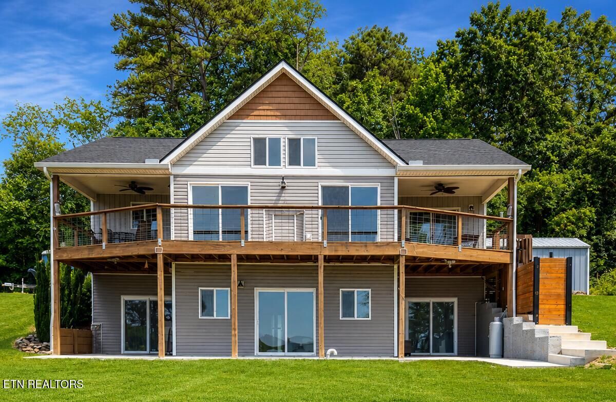 Property Photo: 408 Ernie Roberts Rd TN 37861