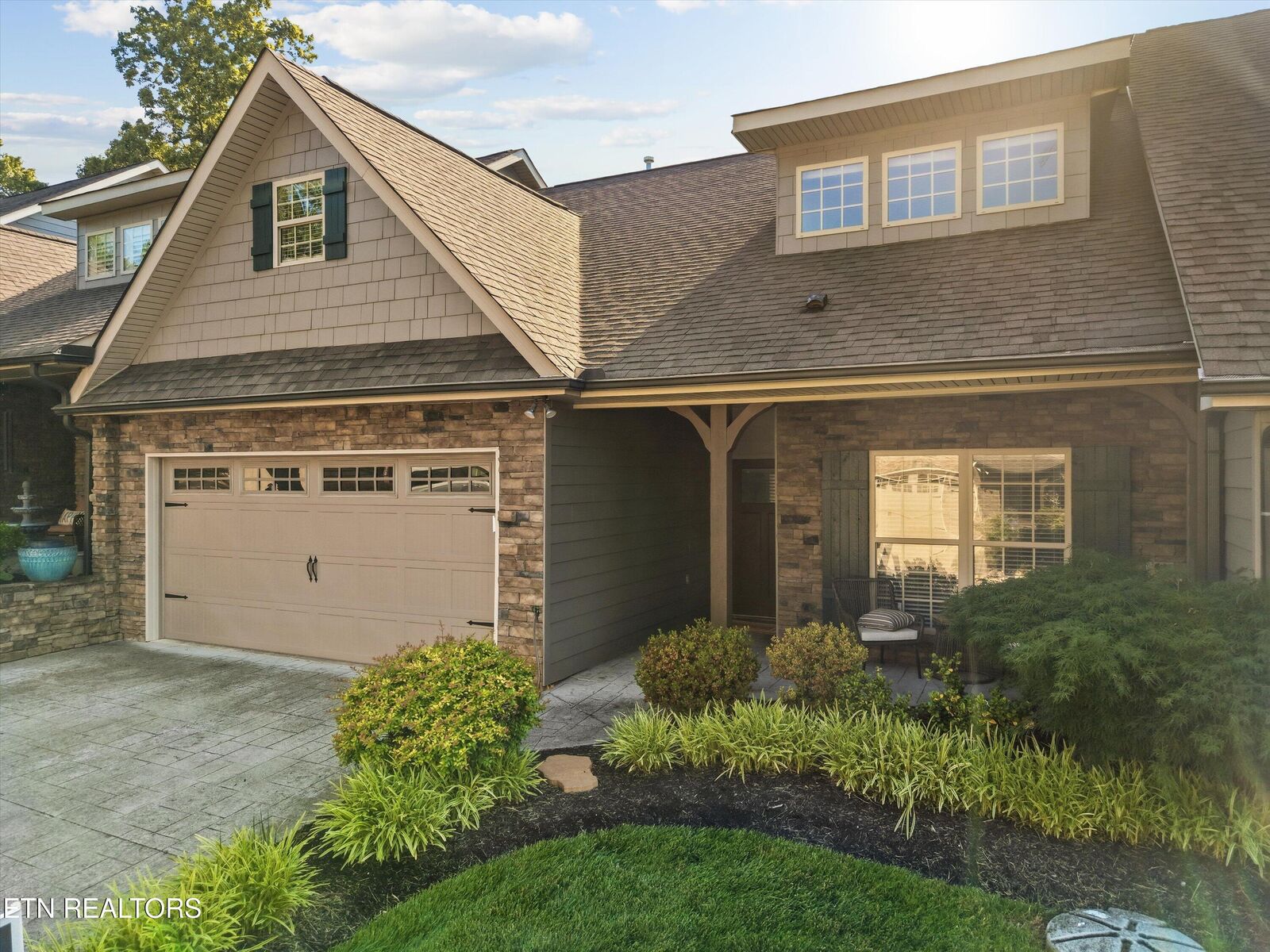 Property Photo:  1710 Cottage Wood Way  TN 37919 