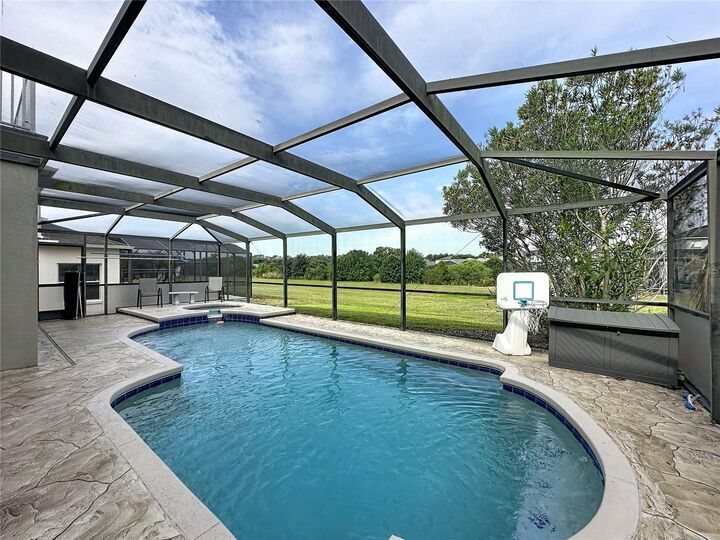 Property Photo:  735 Kildrummy Drive  FL 33896 