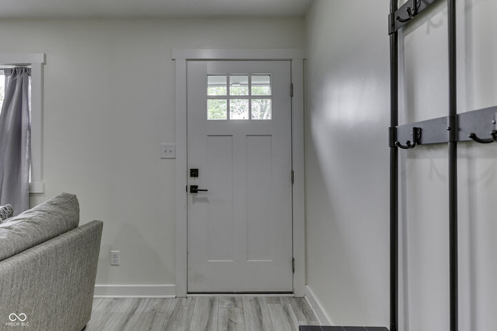 Property Photo:  419 Hollybrook Drive  IN 46184 