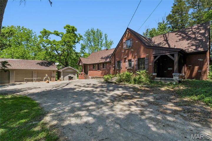 Property Photo:  14739 Sinks Road  MO 63034 