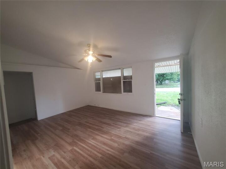 Property Photo: 240 St. John Drive IL 62206