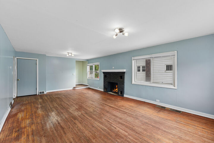 Property Photo:  1017 McAllister Avenue  MI 49022 
