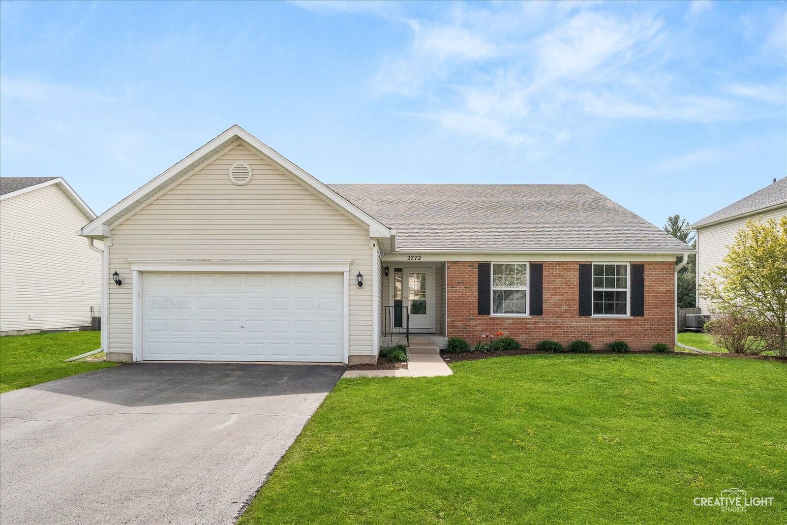 Property Photo:  2772 Cranston Circle  IL 60560 