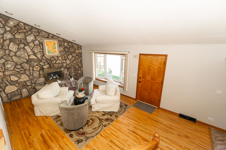 Property Photo: 508 N Addison Road IL 60181