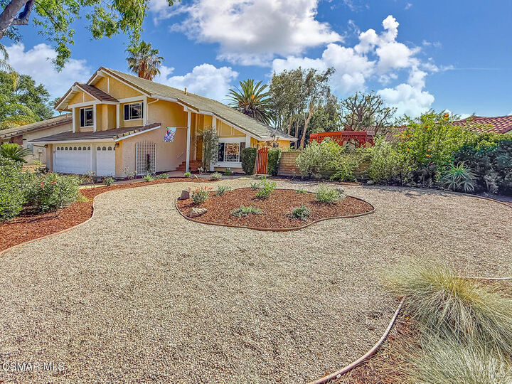 Property Photo:  3571 Avenida Verano  CA 91360 