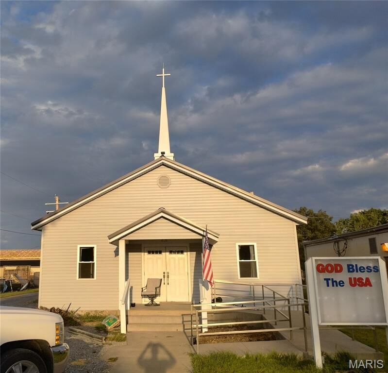 Property Photo:  210 Wilson Street  MO 63744 