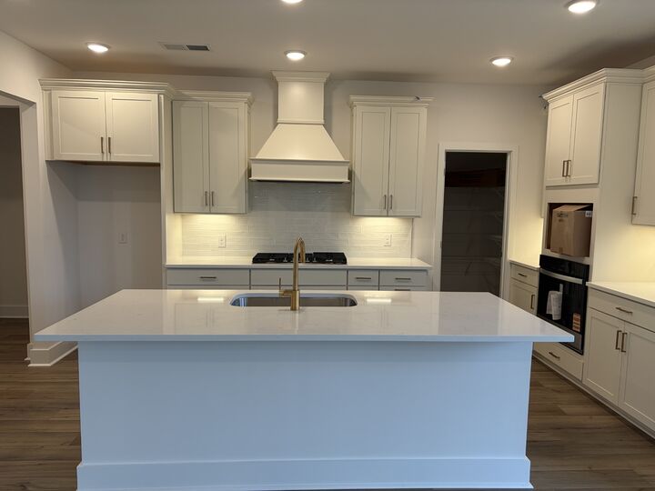 Property Photo: 1408 Arbor Park TN 37075