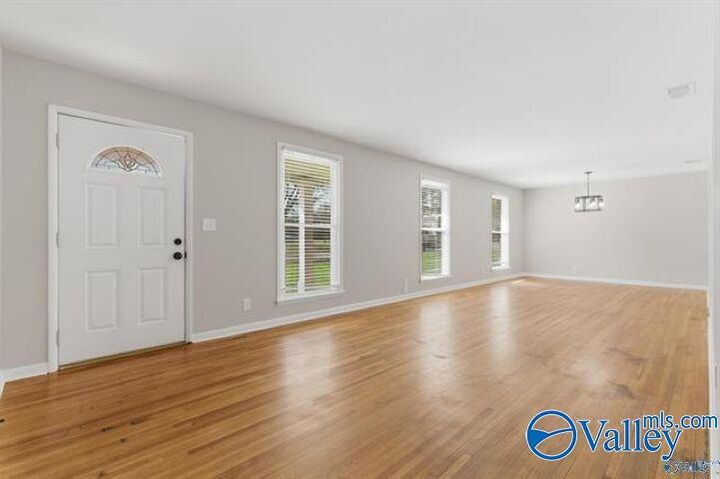 Property Photo:  400 Harolds Drive  AL 35806 