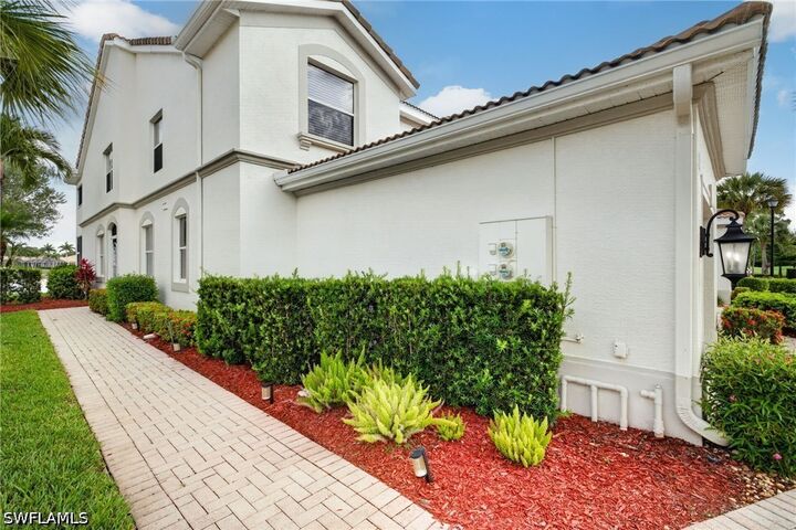 Property Photo:  6867 Sterling Greens Drive 101  FL 34104 