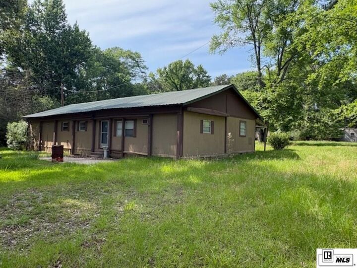 Property Photo: 6703 Pete Montgomery Road LA 71220