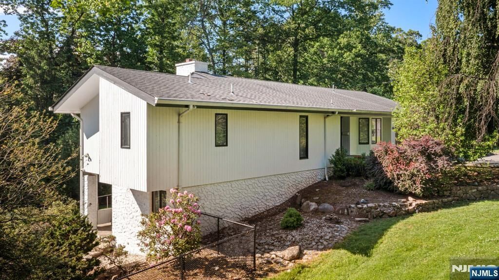 Property Photo: 165 Hoover Drive NJ 07626