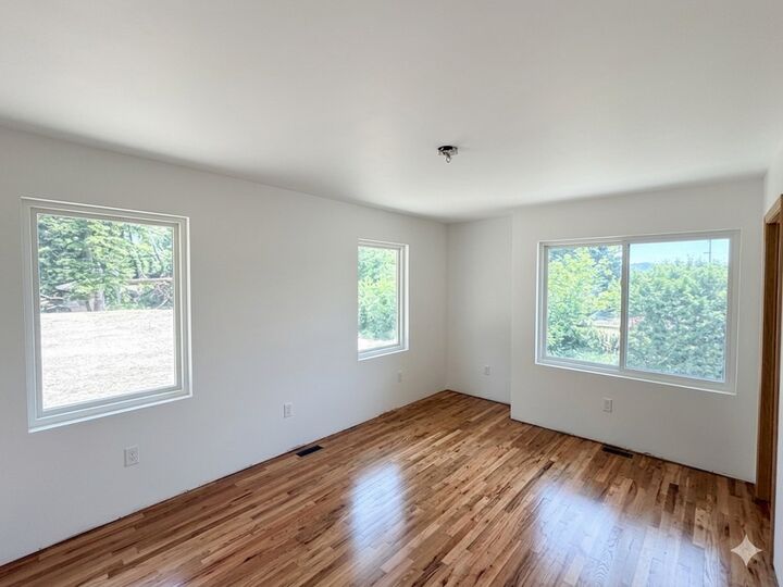 Property Photo:  658 US Highway 93 S  MT 59840 