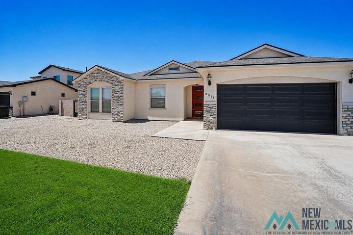 Property Photo: 3811 Aquamarine Drive NM 88220