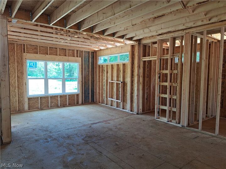 Property Photo: 8156 Lake O Springs Avenue NW OH 44720