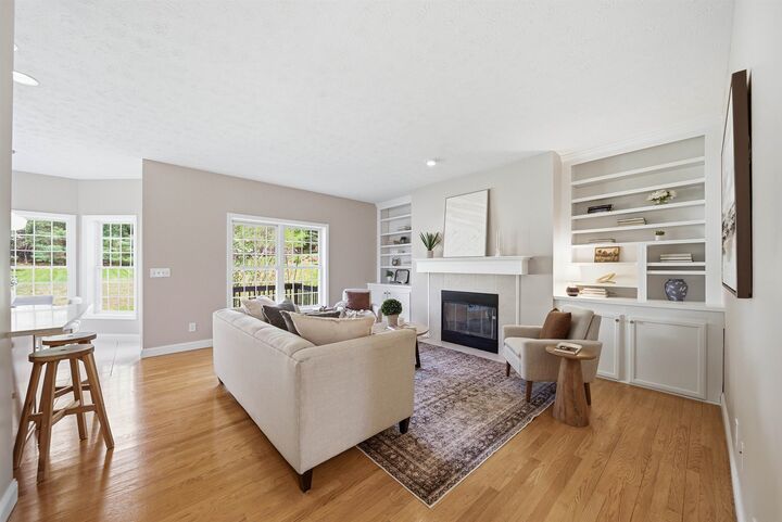 Property Photo:  28 Rosegate Farm Drive  NH 03109 