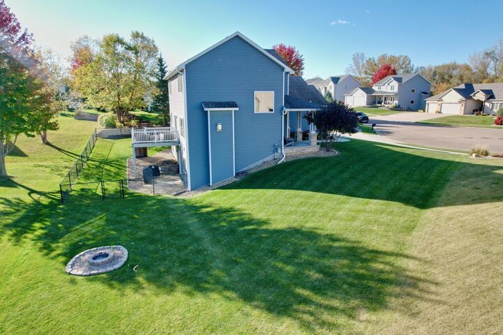 Property Photo:  1002 9th Avenue NW  MN 55920 