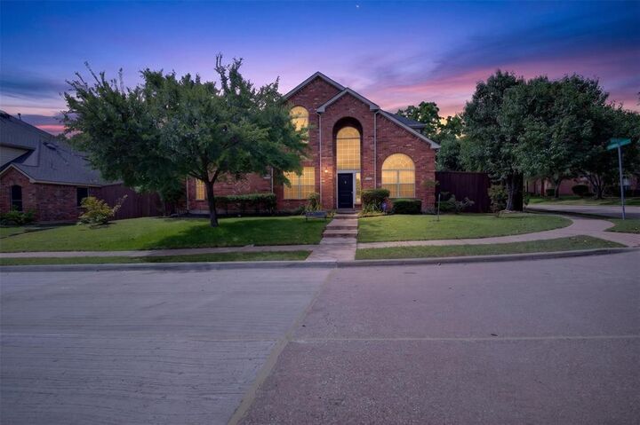 Property Photo: 5314 Somerset Drive TX 75089