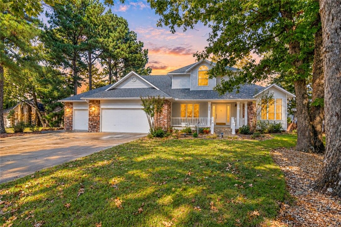 Property Photo:  96 Holiday Island Drive  AR 72631 