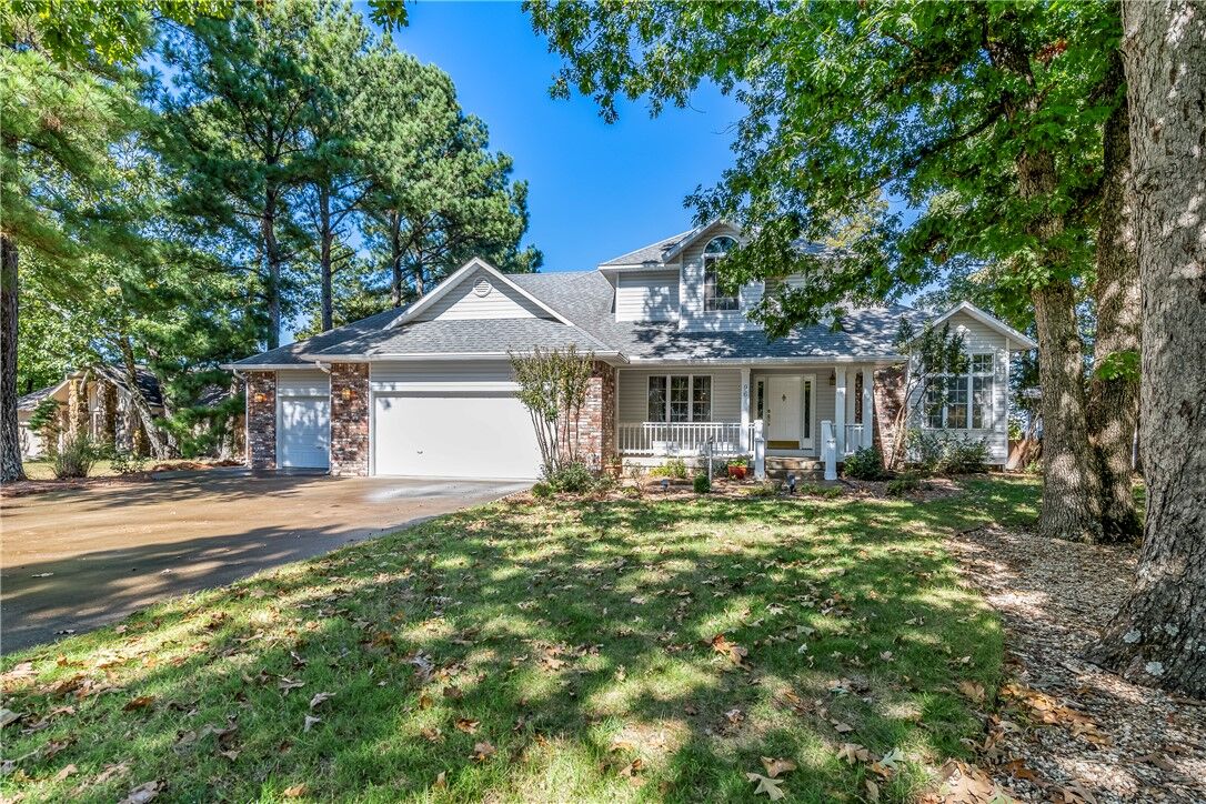 Property Photo: 96 Holiday Island Drive AR 72631