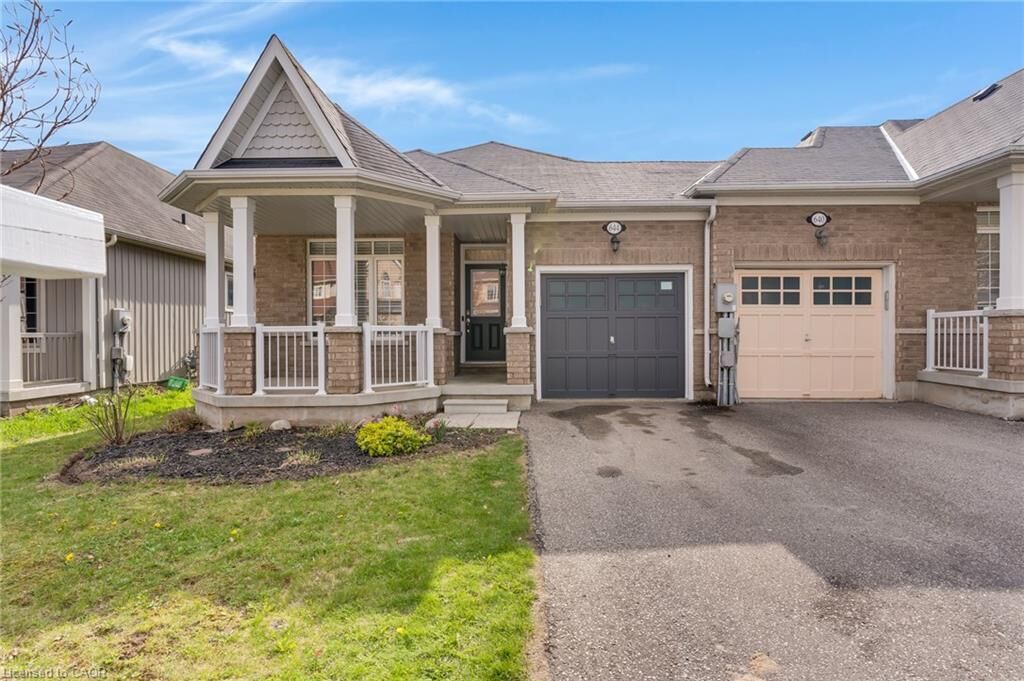 Property Photo: 644 Baldwin Crescent ON N4T 0G5