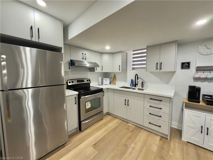 Property Photo:  8849 Dogwood Crescent Bsmt  ON L2H 2Y6 