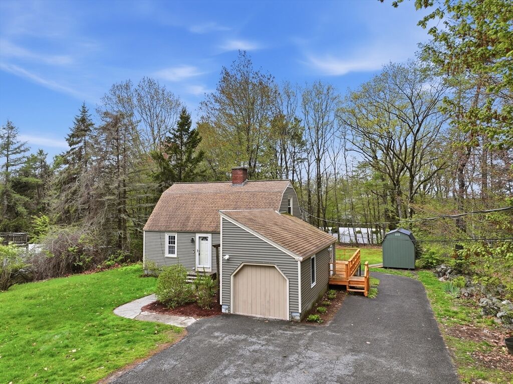 Property Photo:  40 Corey Hill Road  MA 01430 