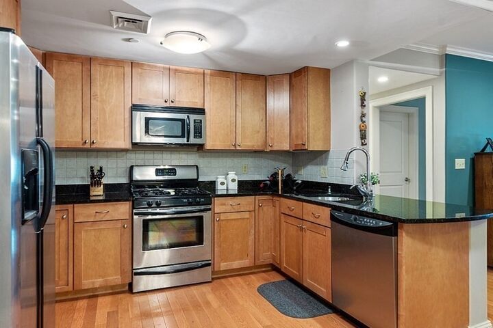 Property Photo: 426 Main St 205 MA 02180