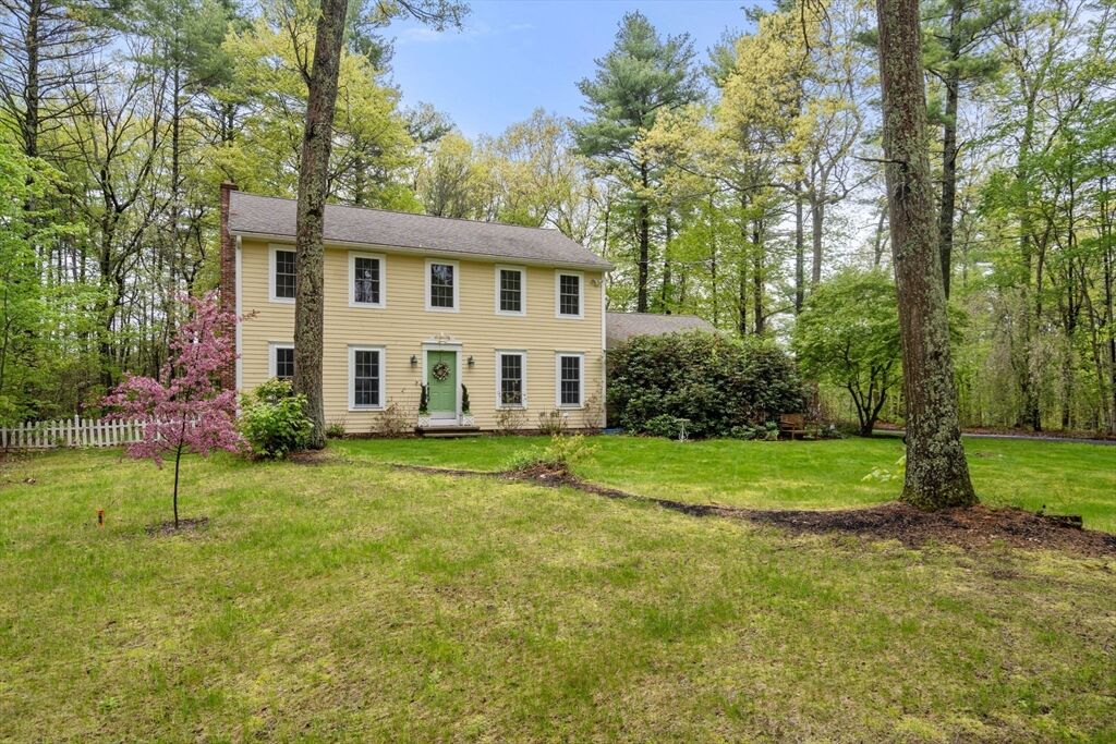 Property Photo:  731 Chicopee Row  MA 01450 