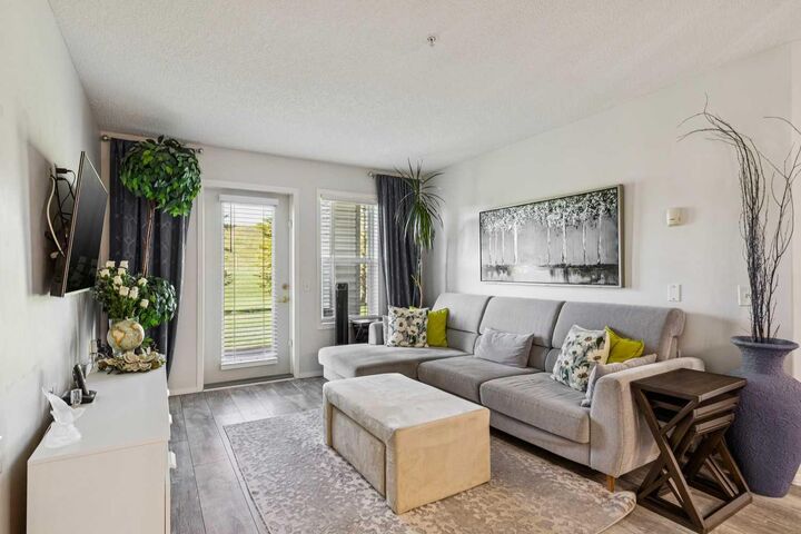 Property Photo:  5000 Somervale Court SW 139  AB T2Y 4M1 