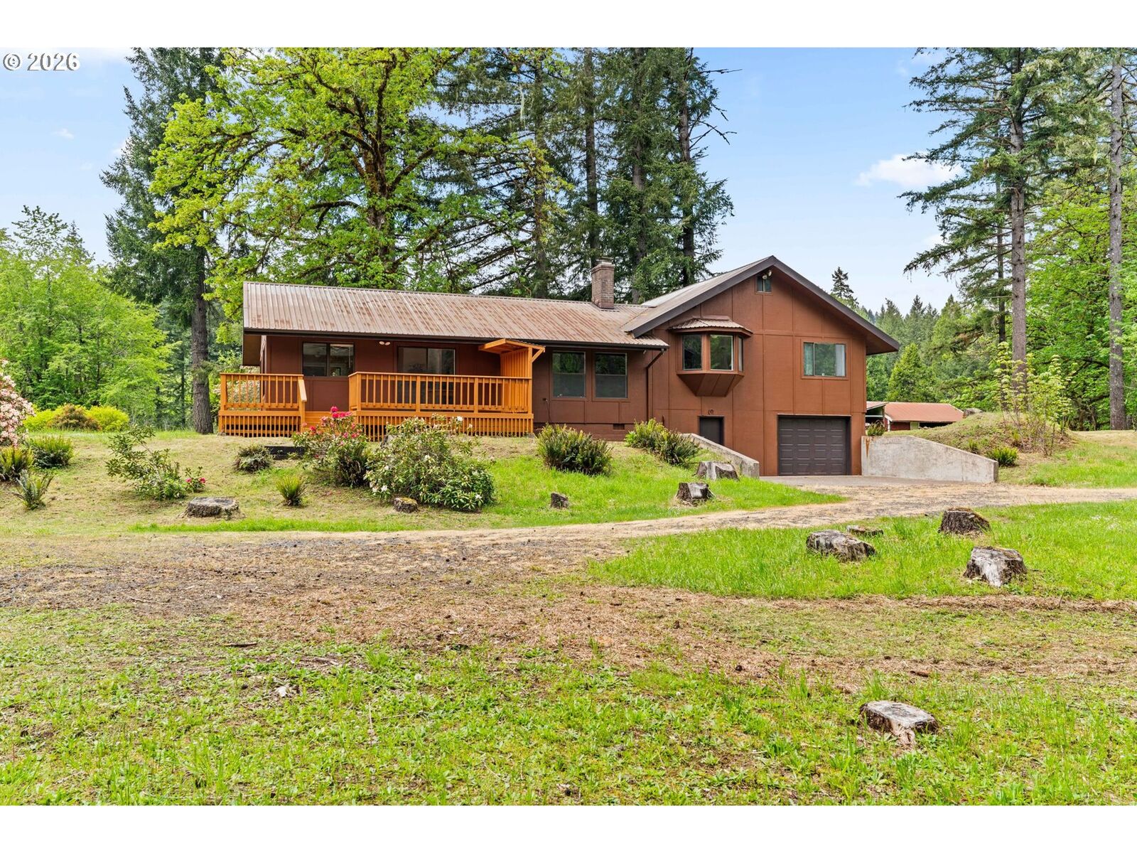 Property Photo: 93933 Marcola Rd OR 97454