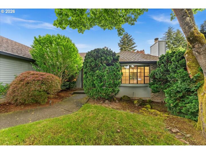 Property Photo:  1280 NW 175th Pl  OR 97006 