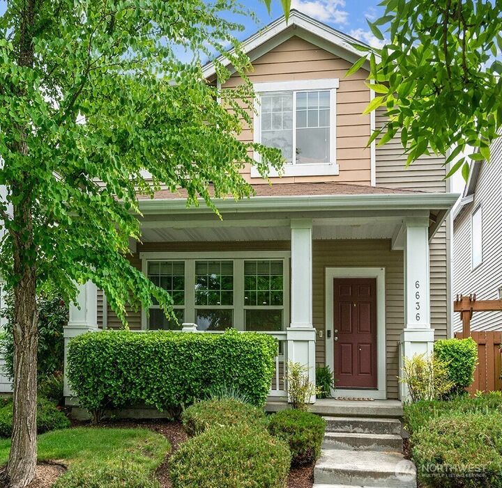 Property Photo:  6636  Francis Avenue SE  WA 98092 