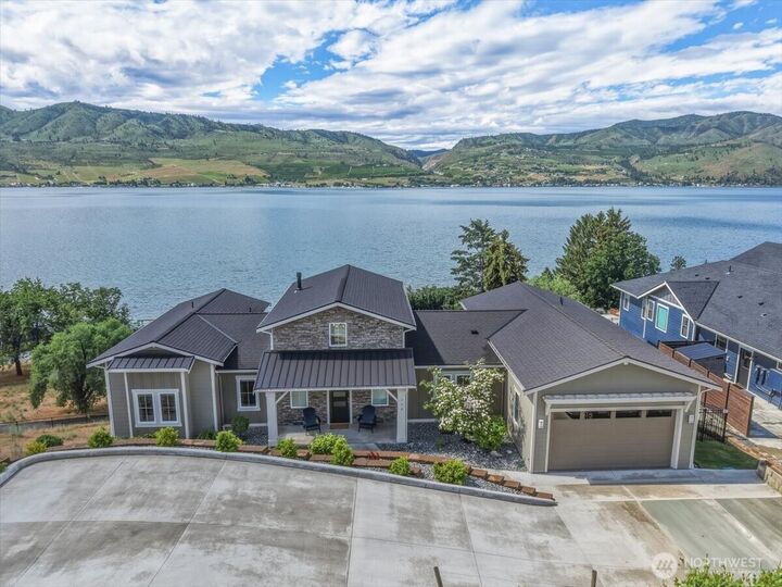Property Photo: 112 Mayer Drive WA 98816