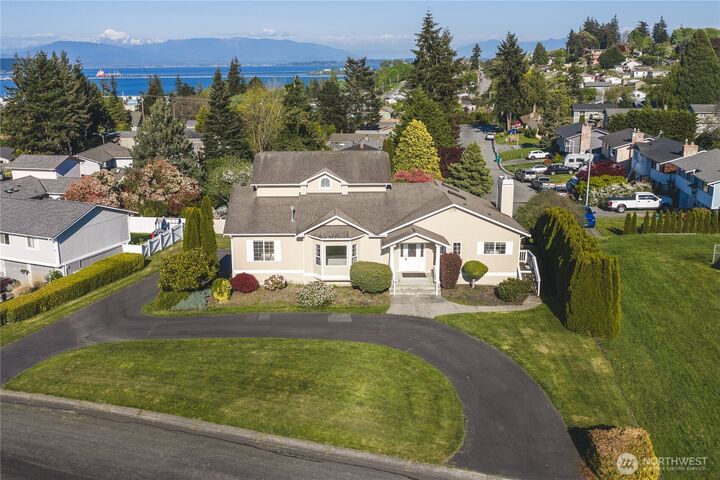 Property Photo: 3719 N Avenue WA 98221