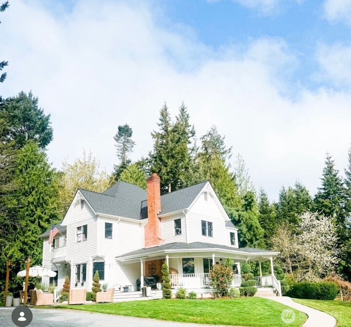 Property Photo: 5528 226th Street NW WA 98292