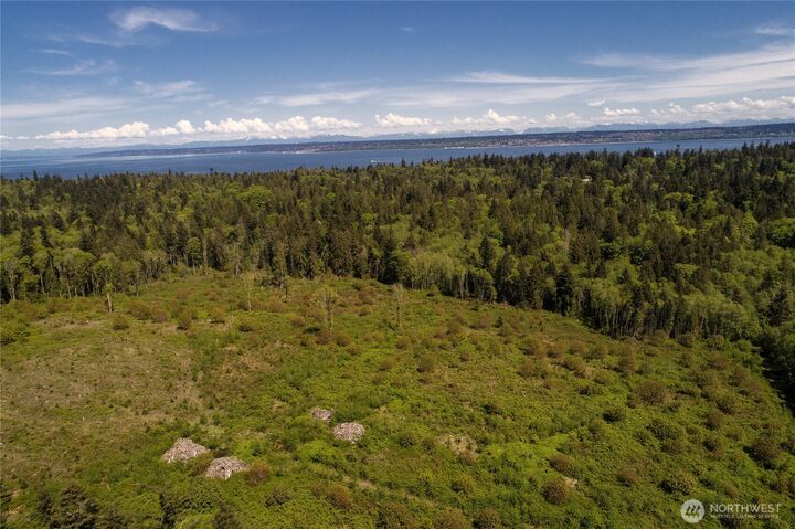 Property Photo: 0 00 WA 98364