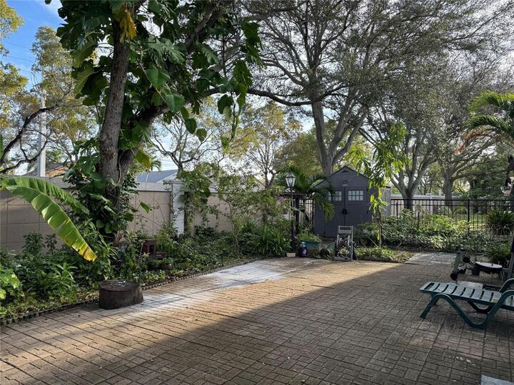 Property Photo:  1038 W Jasmine Lane  FL 33068 