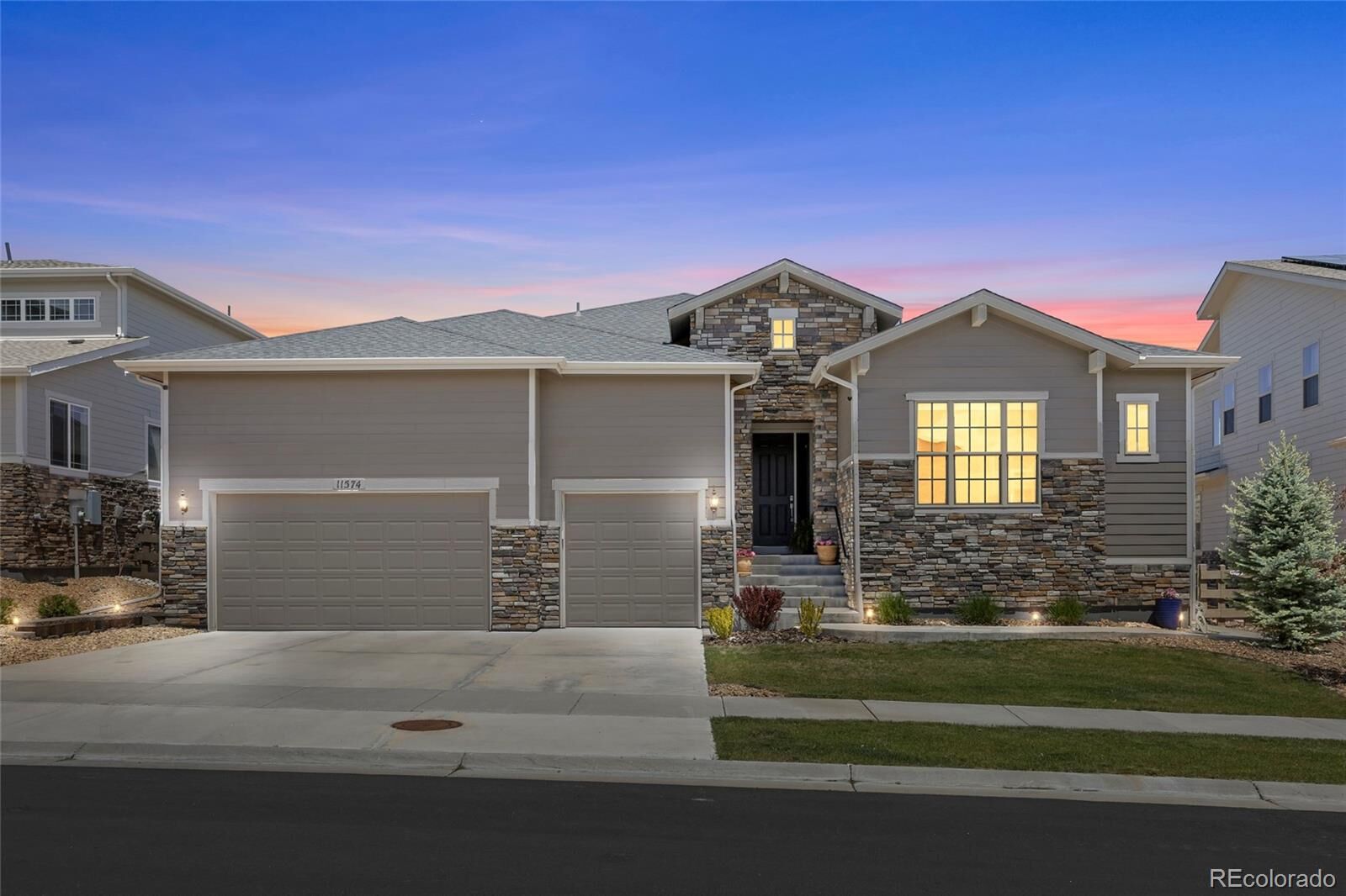 Property Photo:  11574 Tyrolite Trail  CO 80138 