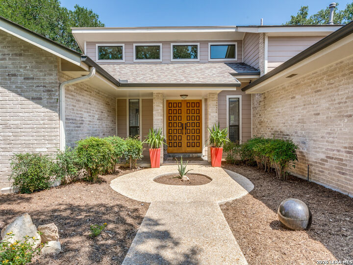 Property Photo:  426 Arch Blf  TX 78216 
