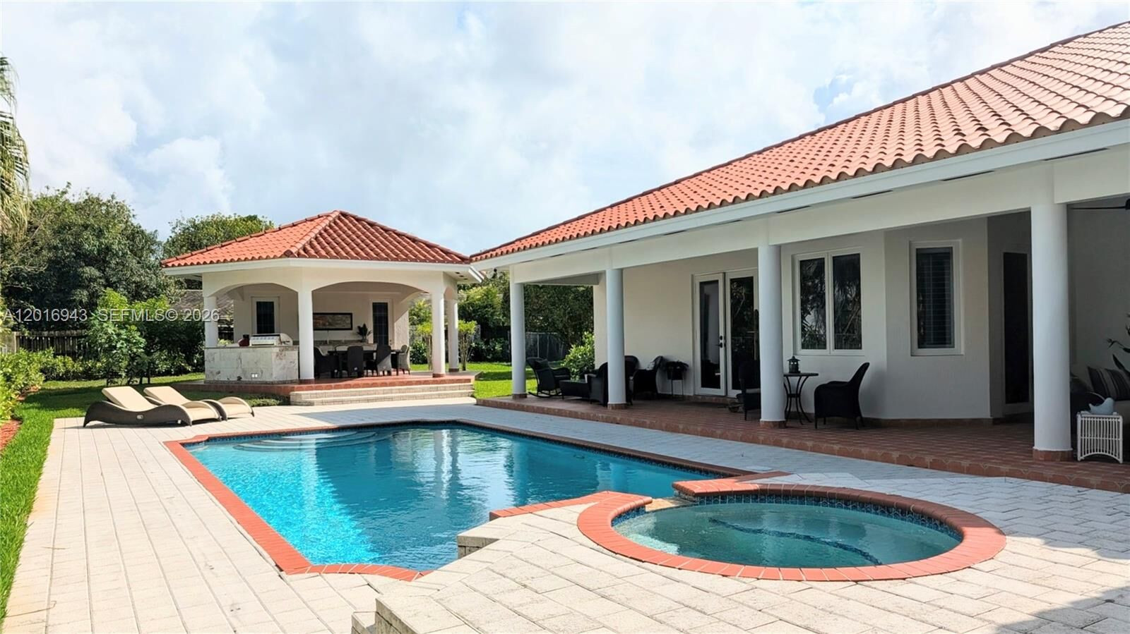 Property Photo:  18461 SW 83rd Ave  FL 33157 