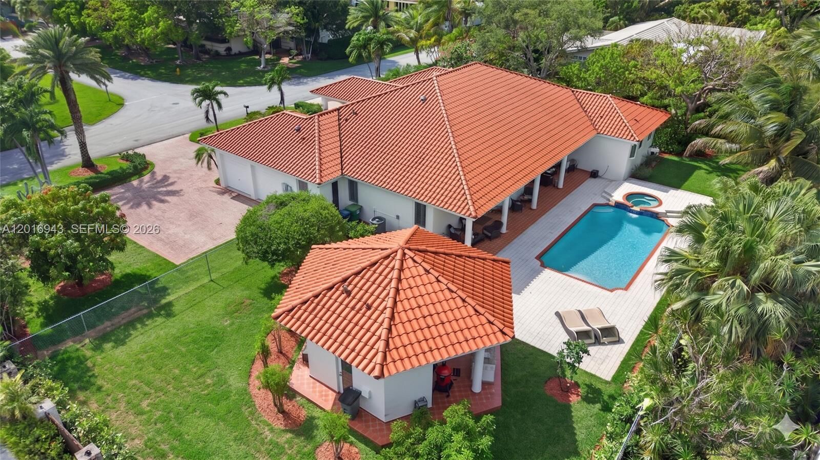 Property Photo:  18461 SW 83rd Ave  FL 33157 